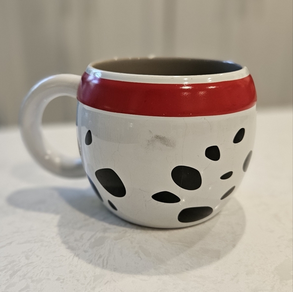 Disney Dalmations mug - Picture 3 of 6